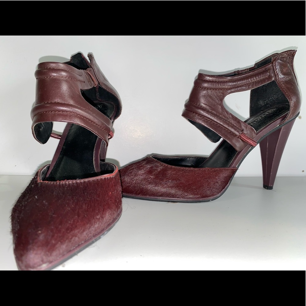 Heels - Picture 6 of 8